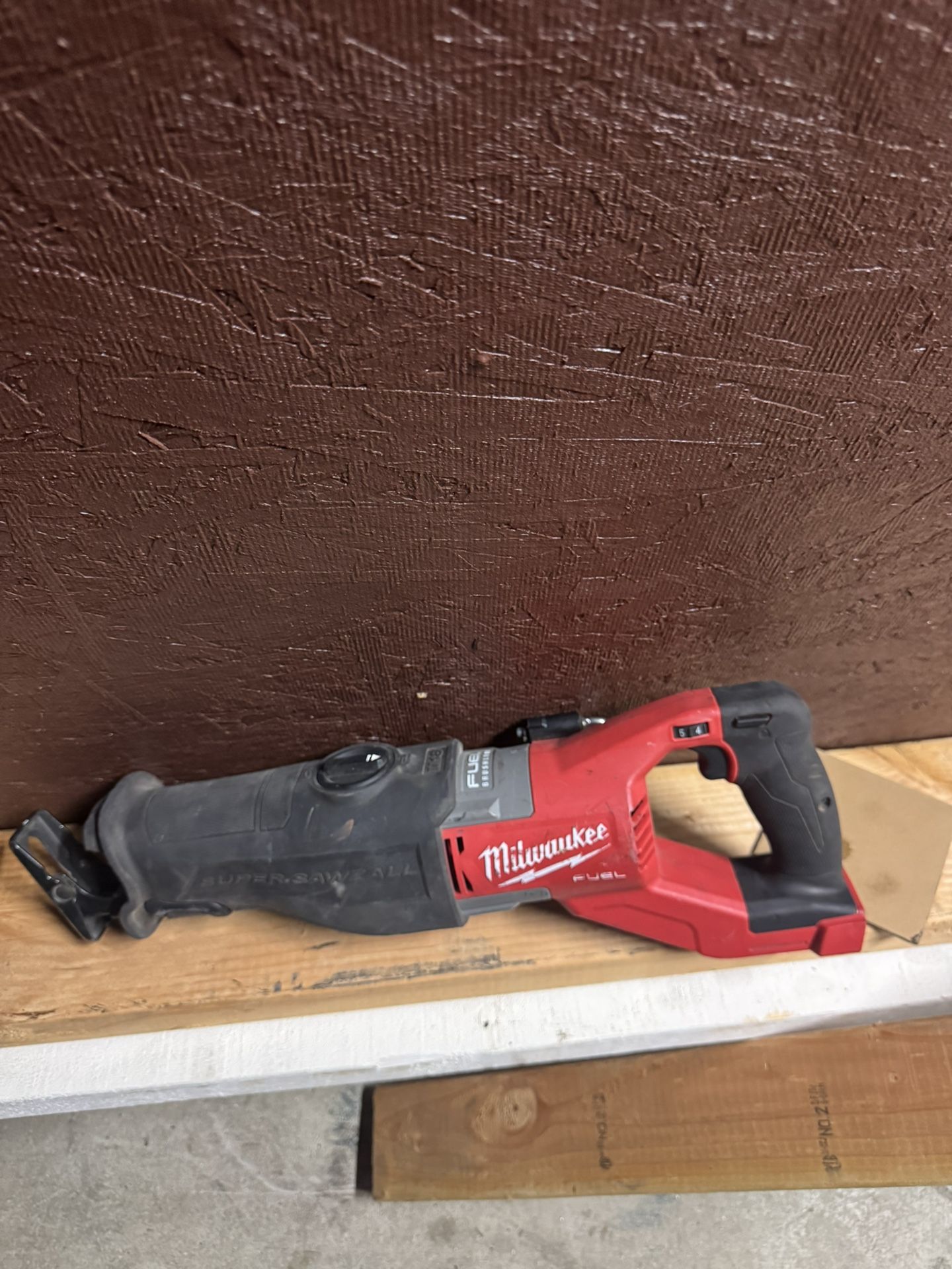 Milwaukee Super SawZall M18 Brushless Fuel 