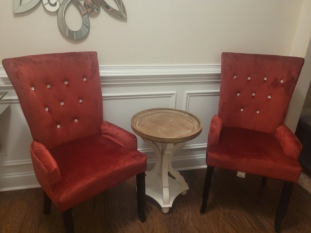 Set Of 2 Accent Chairs