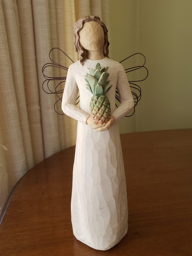 Willow Tree Figurine Welcoming Angel with Pineapple 8 1/2" tall ☆ Oak Lawn