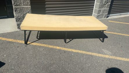Foldable cot