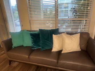Decorative pillows