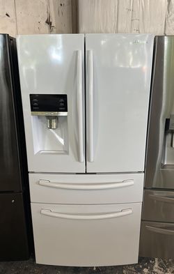 Samsung 4 Door White Refrigerator
