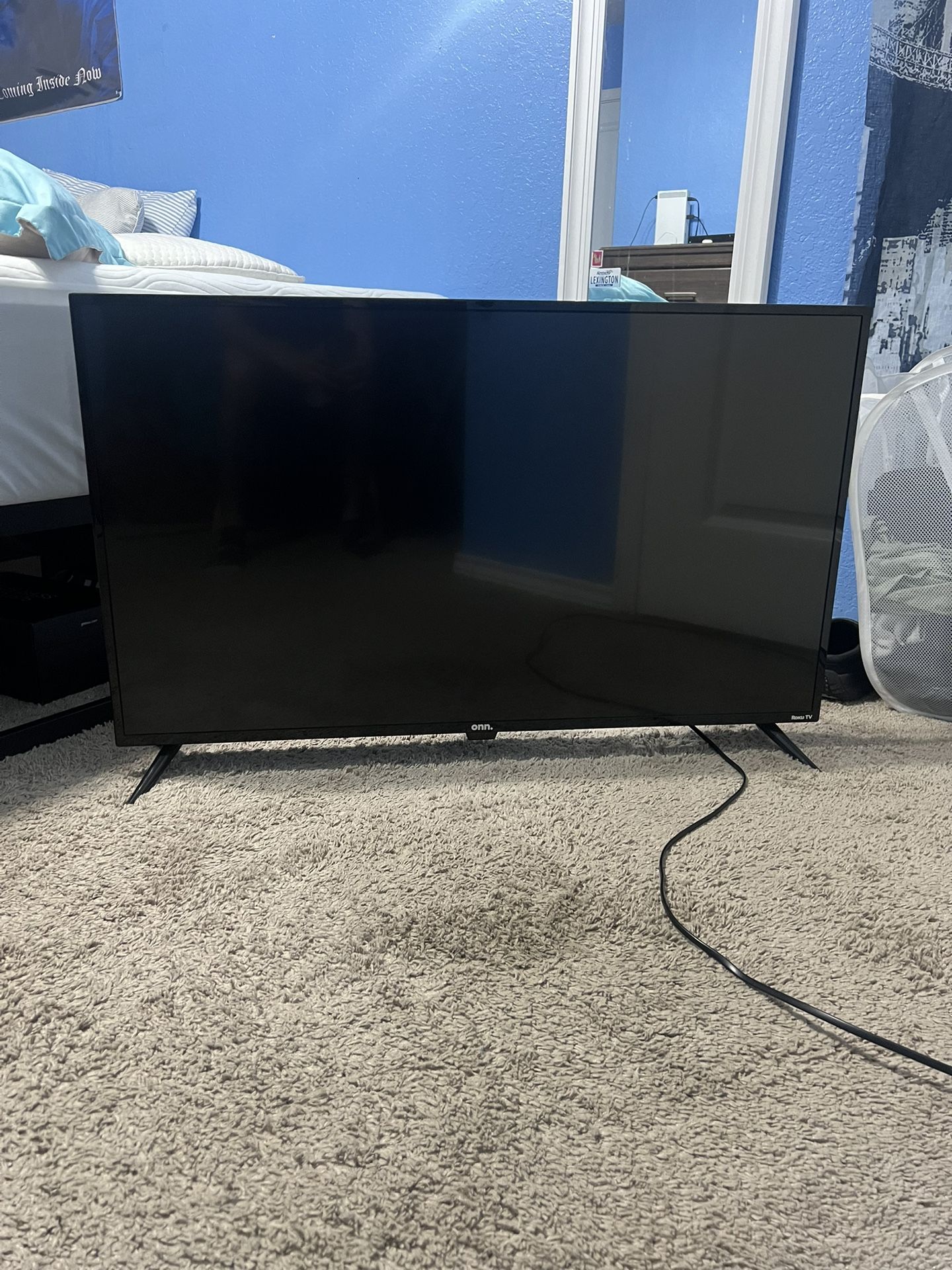 Onn Roku 43” Tv