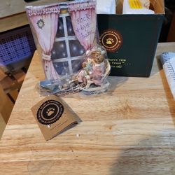 Bonds Bears  Figurine 