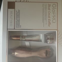 Glow Pro Facial Microneeedling ; Bigger Lips , Firmer Younger face 