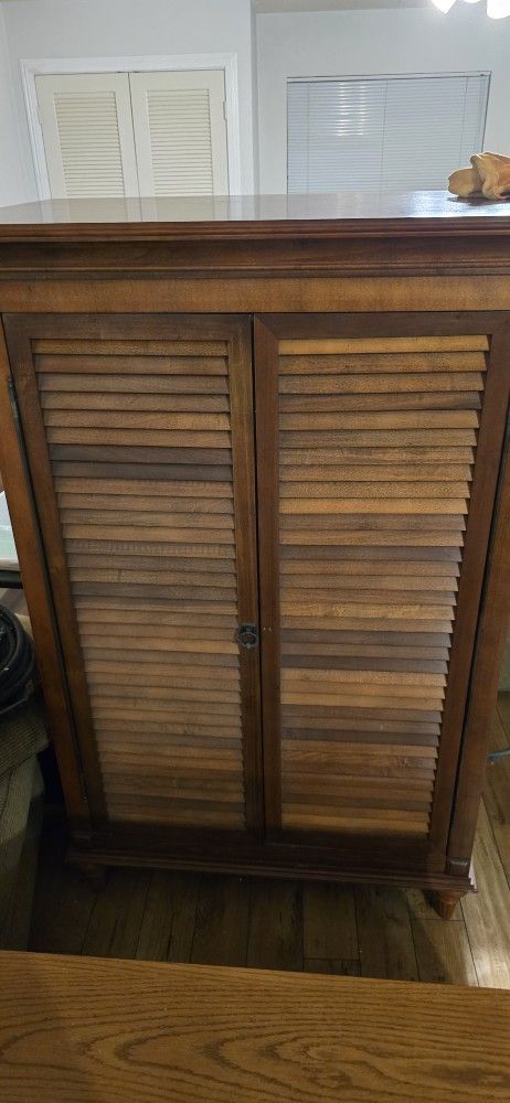 Wood Cabinet
