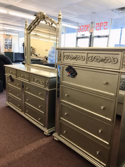 💎Brand New 5PC Queen Size Bedroom Set!💎 $50 Down Takes It Home Today!