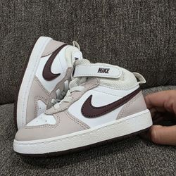 Nike Size # 8C Cm 14 