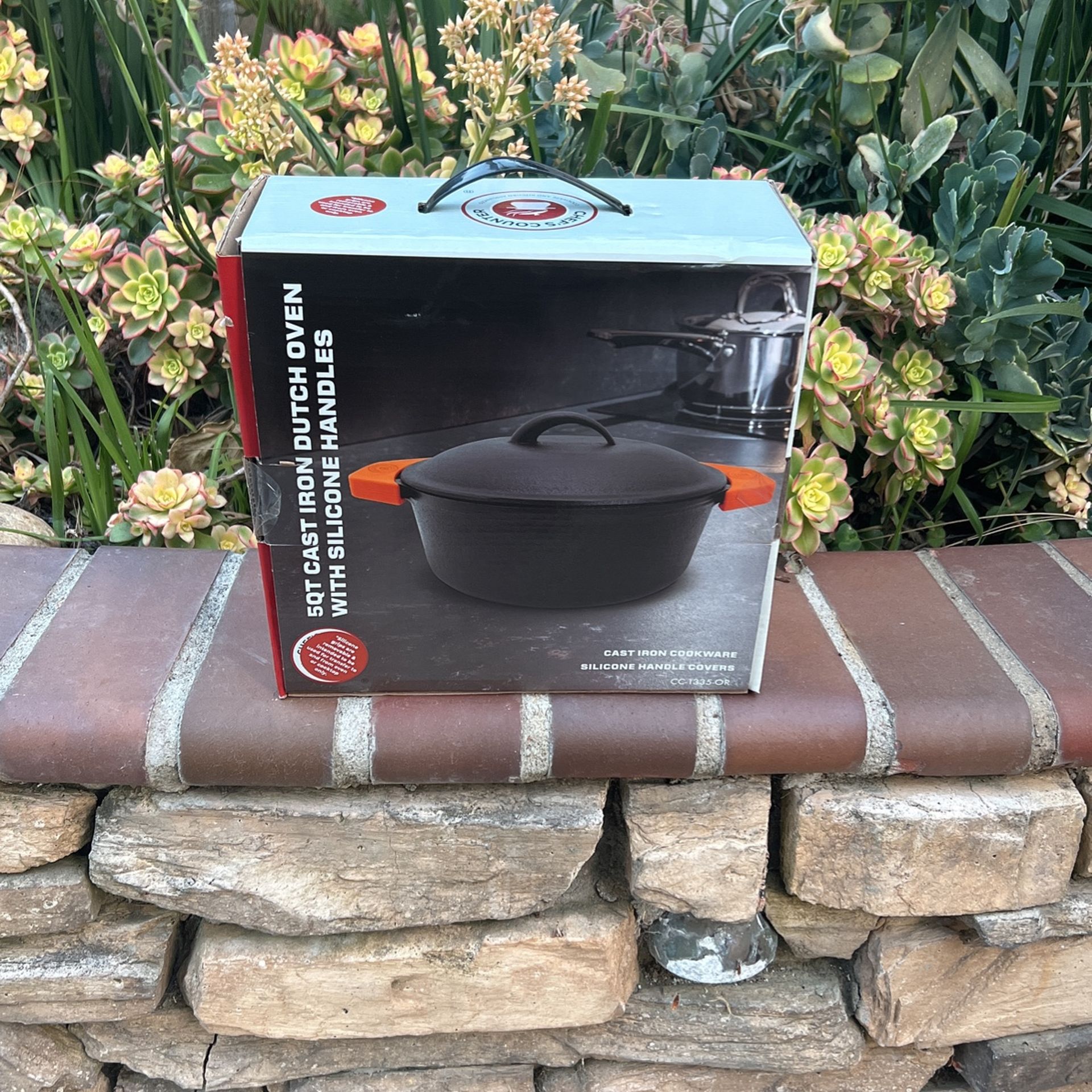 New Chefs Counter 5Qt Cast Iron Dutch Oven