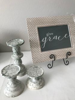 Give Grace Table Accents