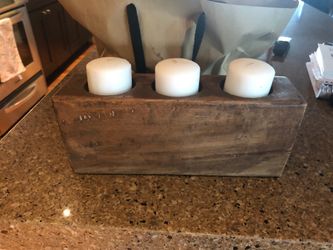 Candle holder
