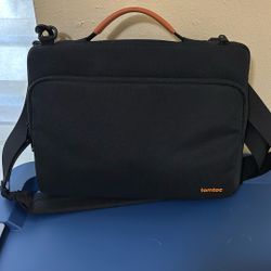 Tomtoc  Black 13 In Laptop Bag