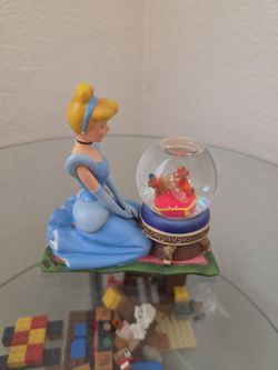 Cinderella and Mice Mini Snow Globe