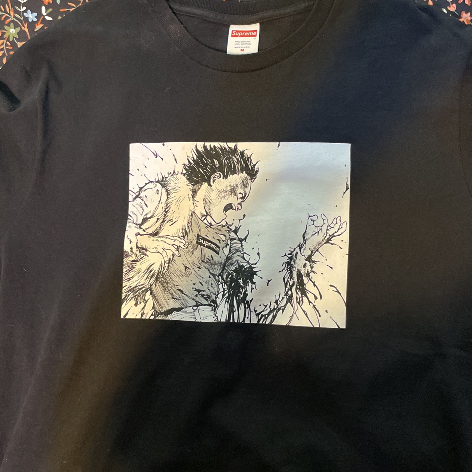 supreme tee akira collab