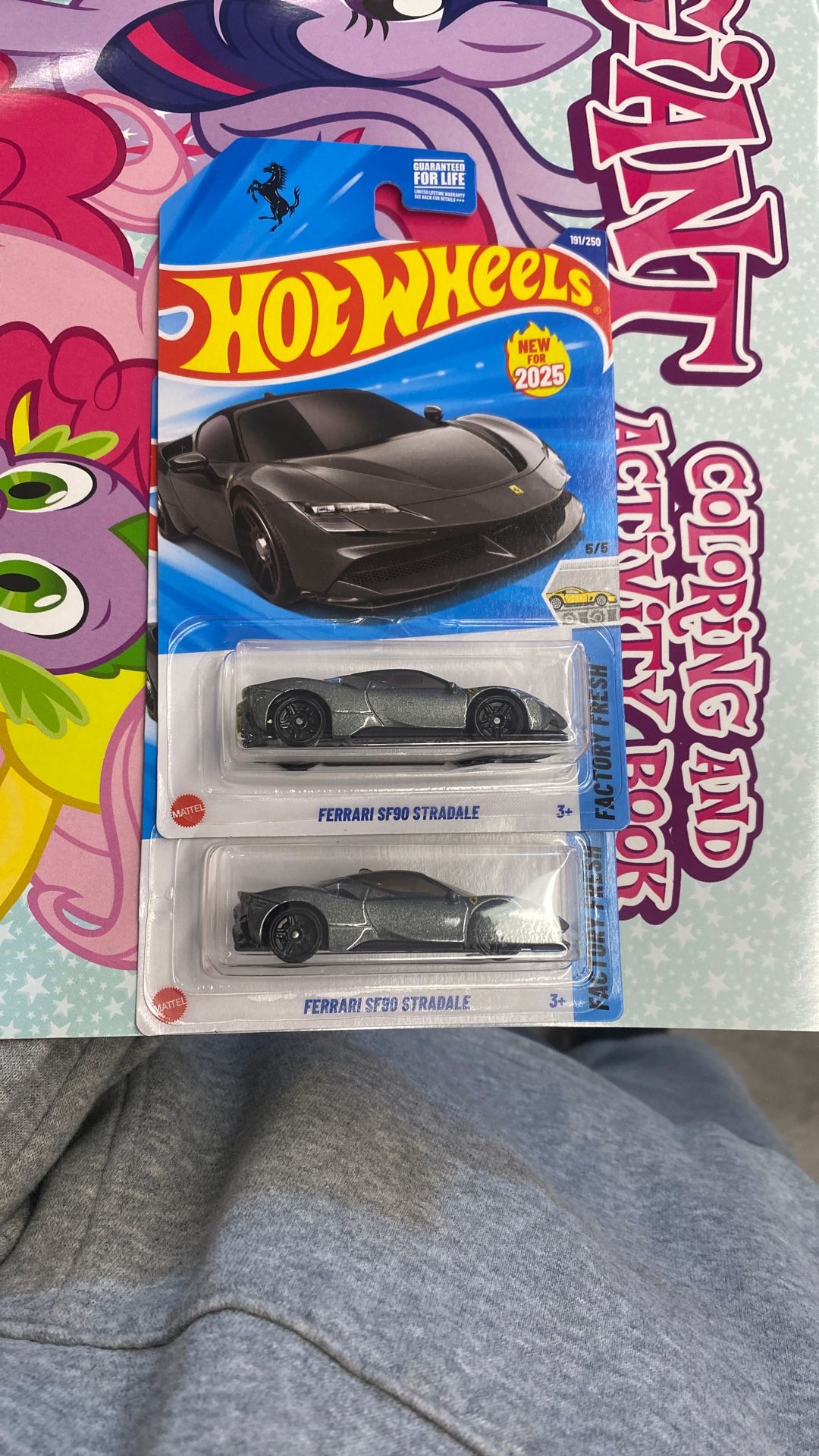 Hotwheels Ferrari Sf90