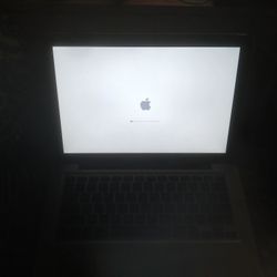 Apple Macbook