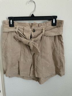 Guess (M) High waist shorts $5
