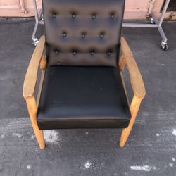 Arm Chair PRICE ROCK FIRM