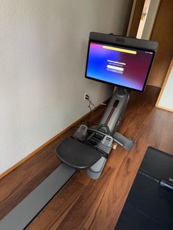Peloton Rower