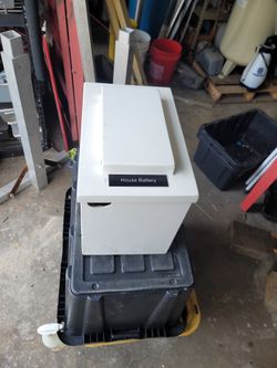 Battery Box , Fiberglass 16L X 9 3/4  W X 12 H