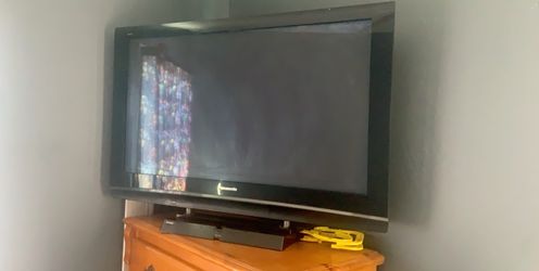 Tv Panasonic asking $50
