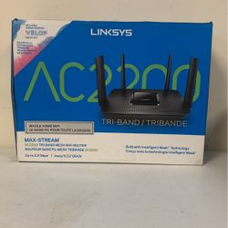 LINKSYS MAX-Stream AC 2200 Tri-Band Mesh Wi-Fi Router.     
