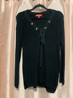GUESS KNIT SWEATER LARGE