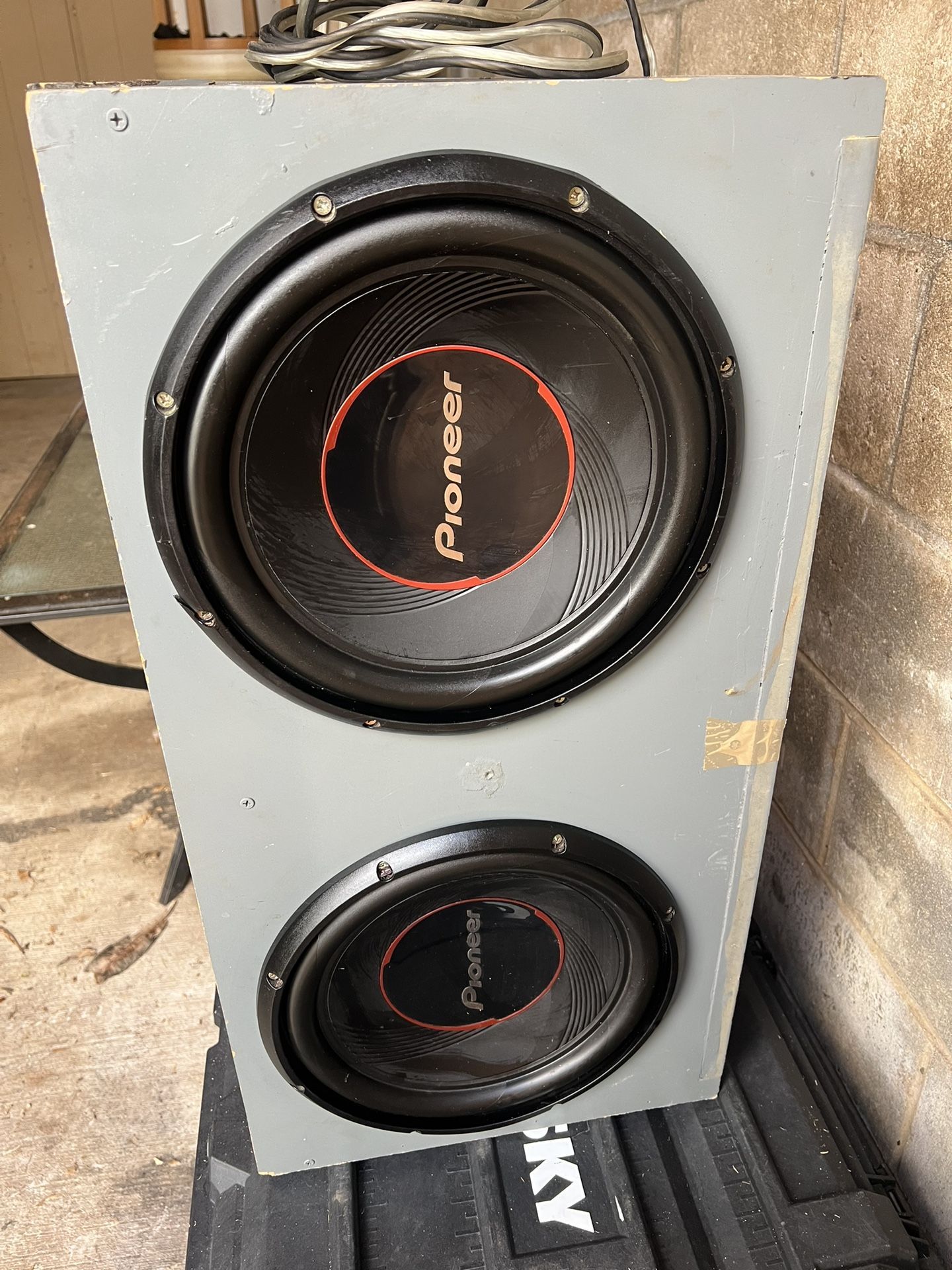 Pioneer Box