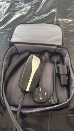Tesla mobile charger