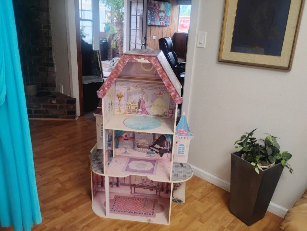 Doll House