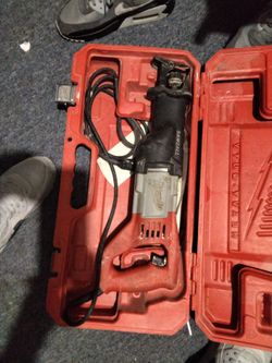 Milwaukee saw -saw