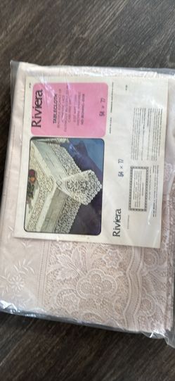 Tablecloth Brand New And Easy To Clean Just Wipe 