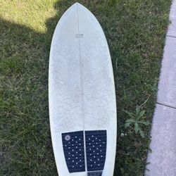 Fish surfboard 6’0