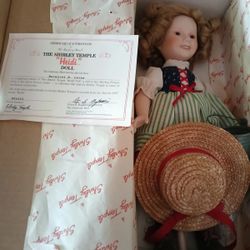 Shirley Temple Doll In Box In Great Condition