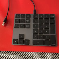  Bluetooth Extended Numeric Keypad Rechargeable 