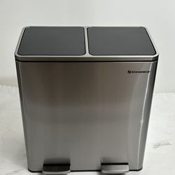 SONGMICS Trash Can, 2 x 8-Gallon Garbage Can for Kitchen, with 15 Trash Bags,  2 Compartments, Plastic Inner Buckets and Hinged Lids, Airtight, Silver for  Sale in Dade City, FL - OfferUp