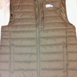 Men's Eddie Bauer Puffer Vest Brand New 