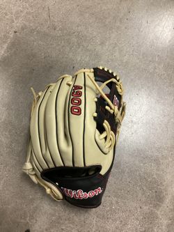 New Wilson A900 Pedroia All Position 11.5 Glove (Read Description)