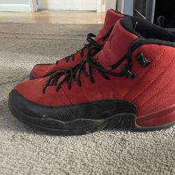Air Jordan 12 Gs Size 7