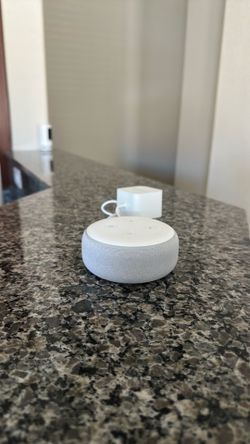 Amazon Echo Dot - Alexa, Bluetooth, WIFI, Audio Line Out - Amazon Music Home 🏠