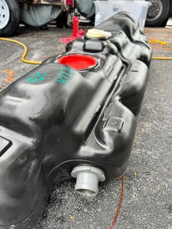 Mercedes sprinter gas tank 2019-2023