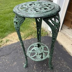 Cast Iron Plant Stand Indoor/Outdoor