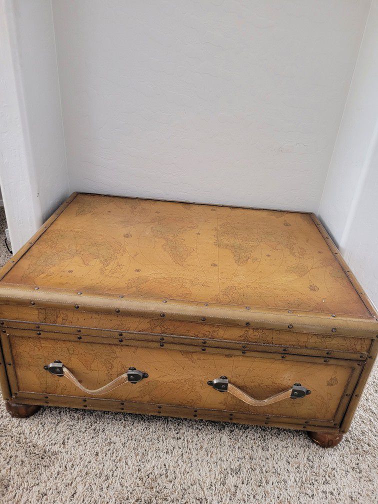 World Map Storage Chest With 1 Drawer-Coffee Table