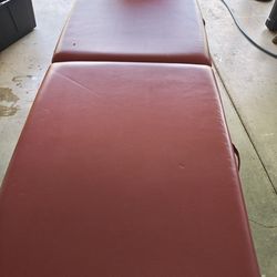 Massage table