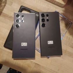 (2)  UNLOCK S24 ULTRA   $1300