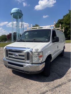 2012 Ford econoline