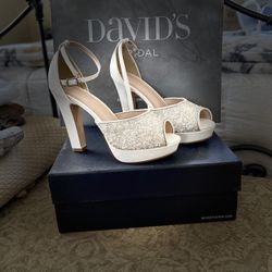 Beaded Beige Wedding Shoes