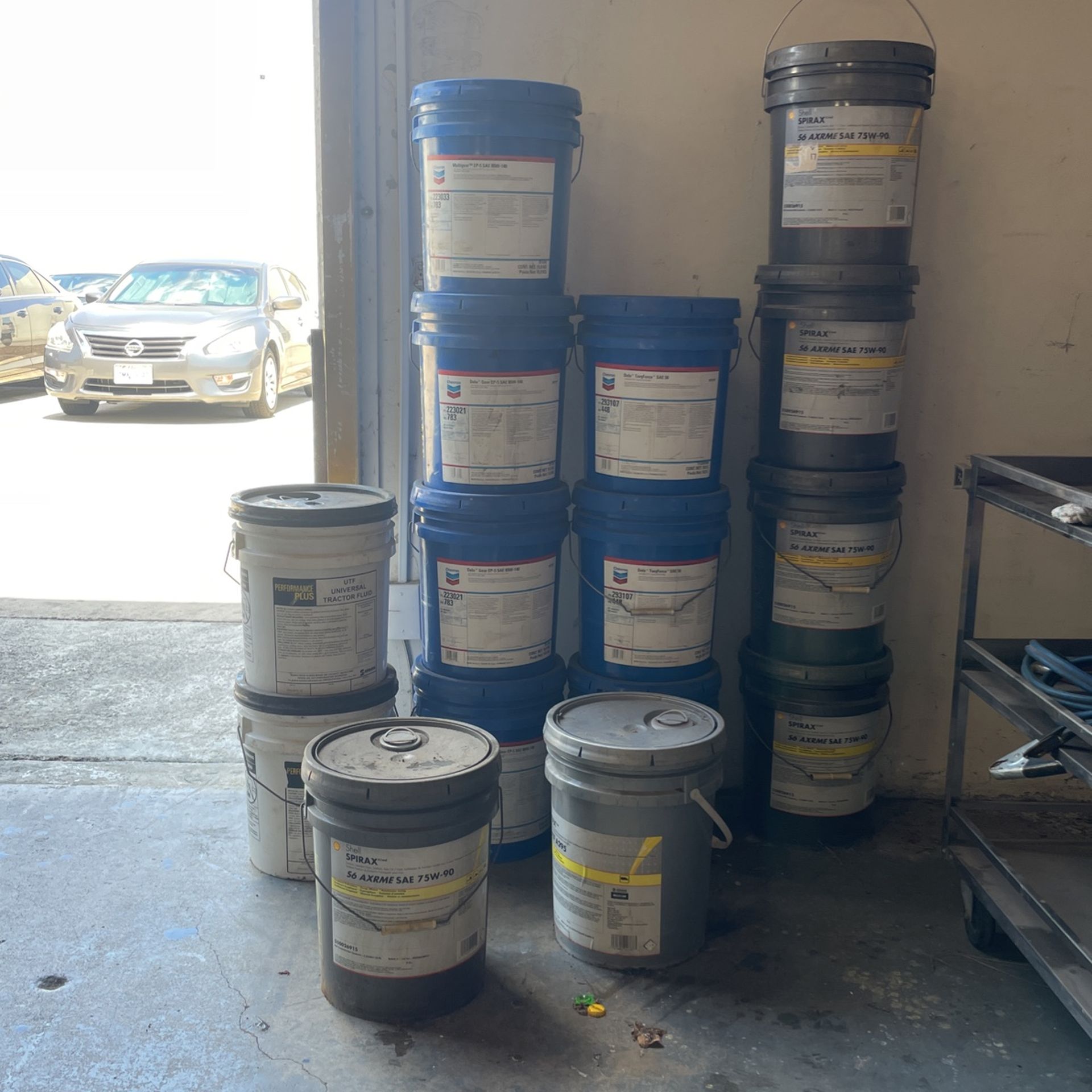 New Heavy Equipment oil