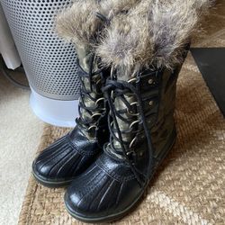 New w/out Tag SOREL Joan of Artic Leather Waterproof Fur lined Duck Boots, Women Size 5.5 US 01831