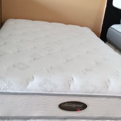 Queen Size Mattress (Colchon Queen Size)
